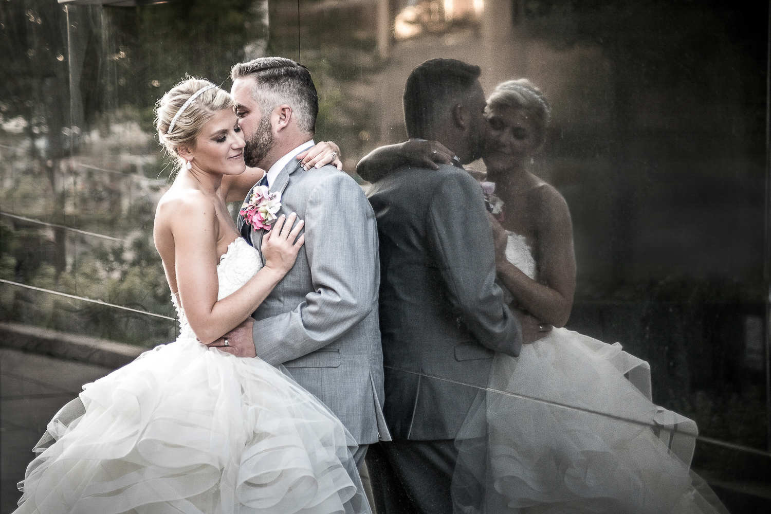 downtown denver wedding four seasons urban rebeccajimmy 1